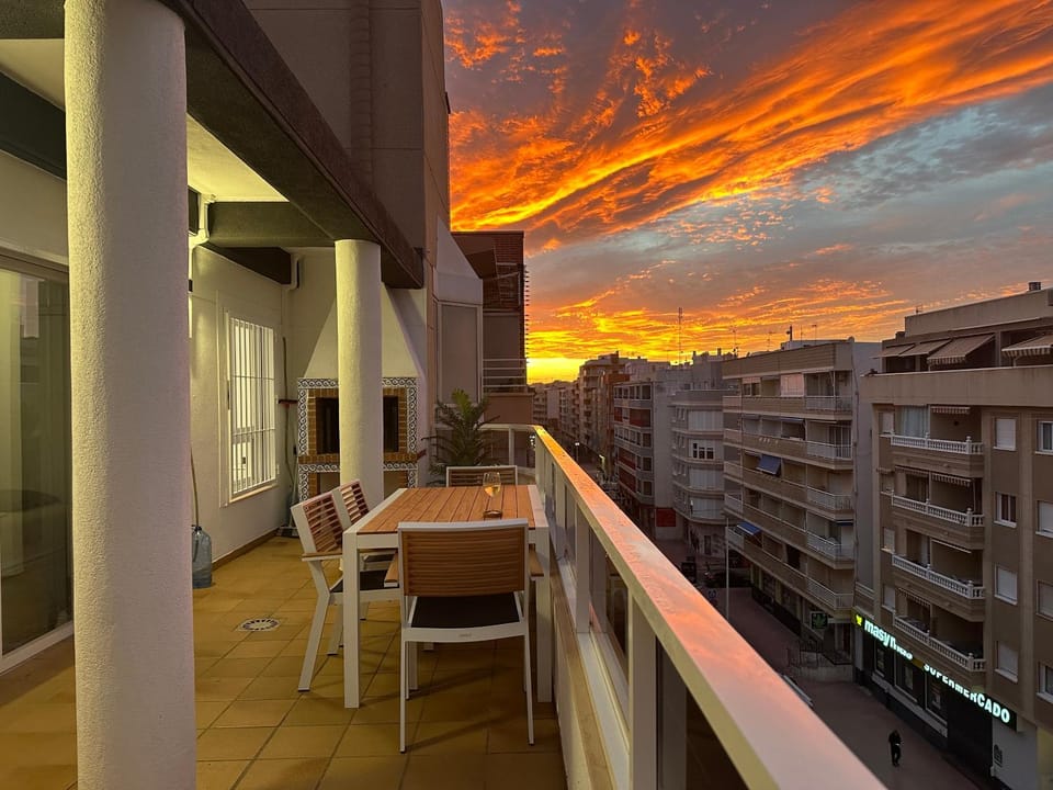 View (from property/room), Balcony/Terrace, Sunset