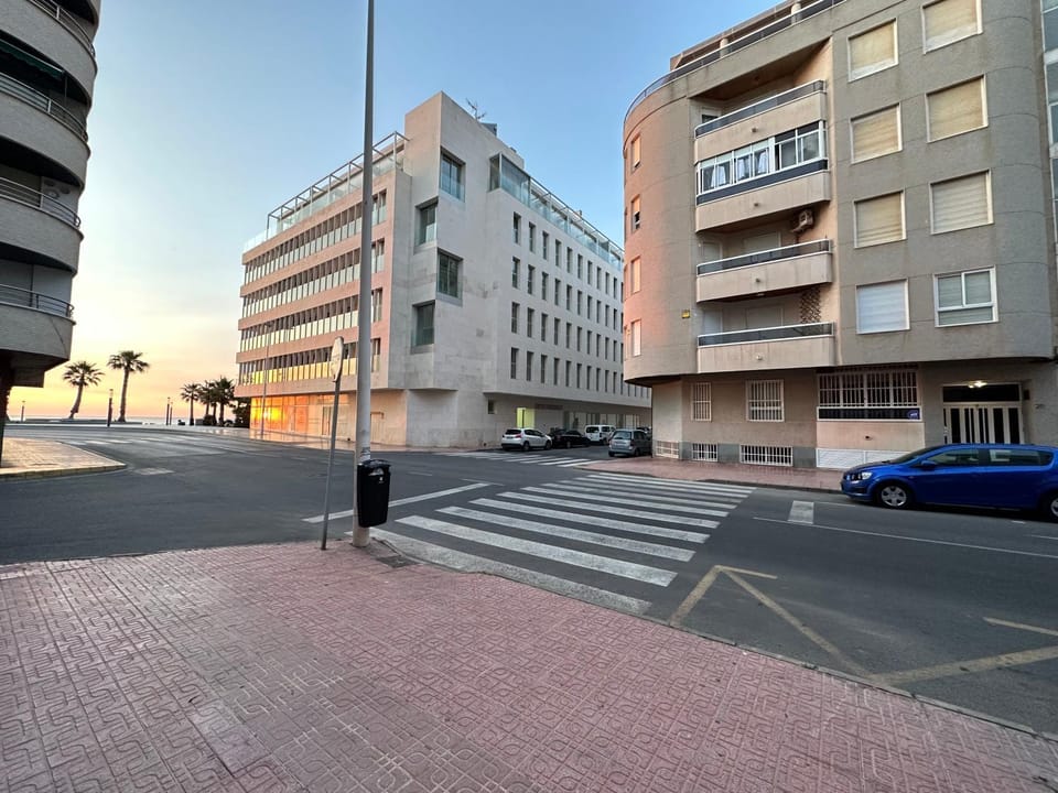 Property building, Street view, Location