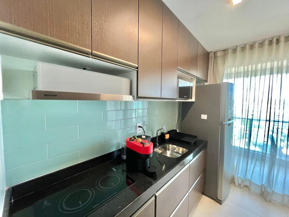 Kitchen or kitchenette, oven, stove, toaster