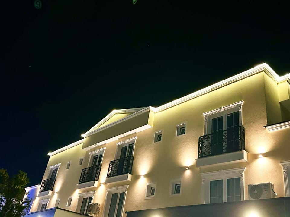 Property building, Night