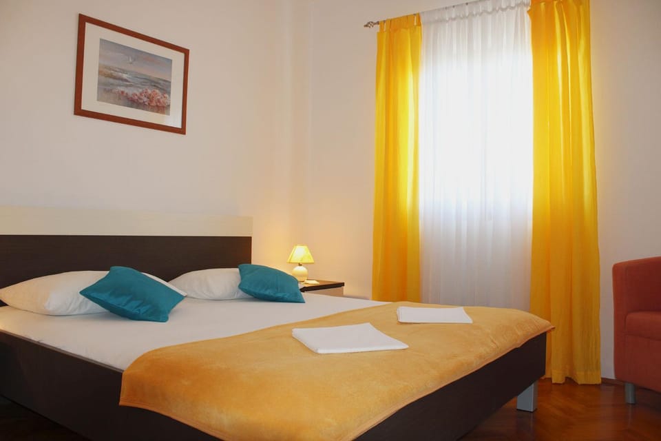 Apartments Luna Apartment in Zadar County