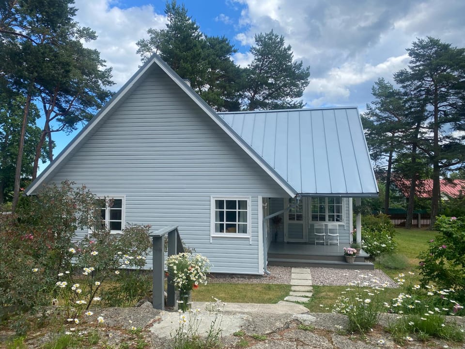 Property building, Garden view