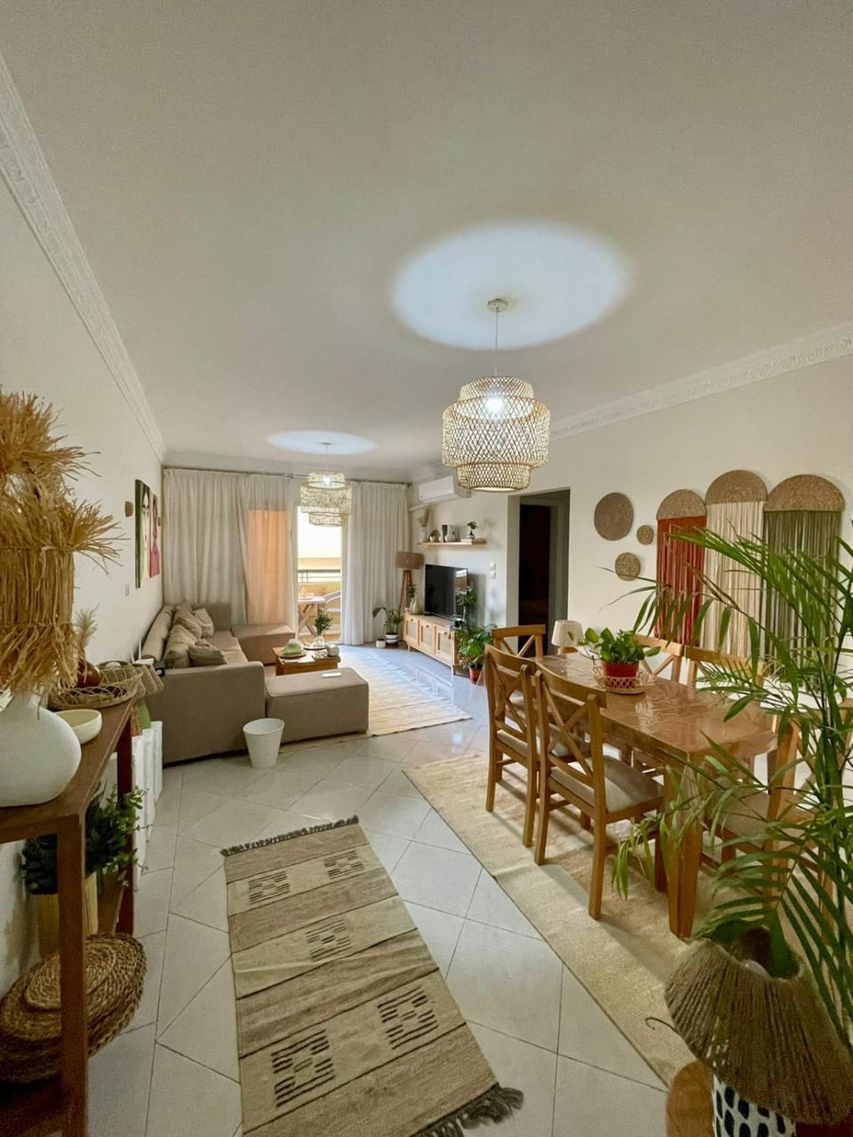 Living room, Seating area