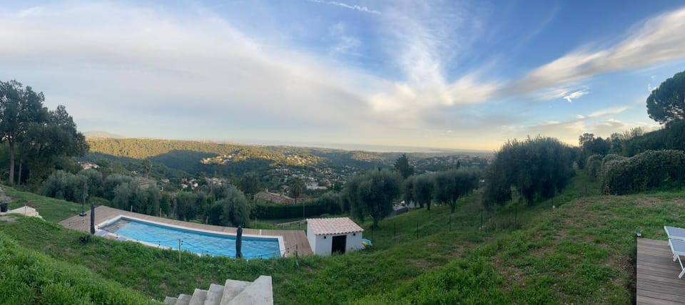Day, Natural landscape, Pool view, Sea view, Swimming pool