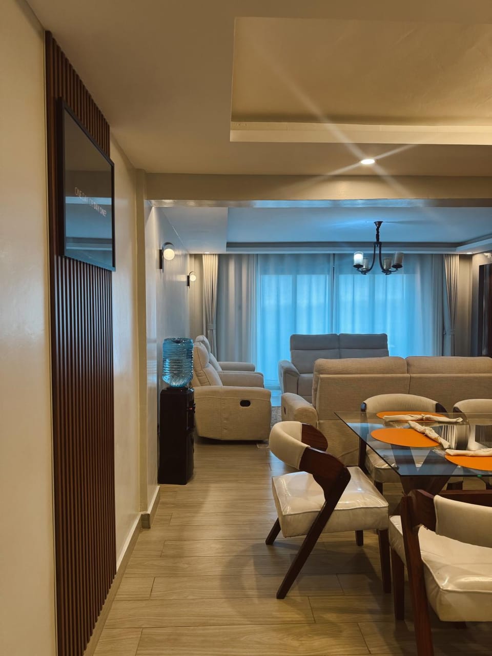 Living room, Seating area, Dining area