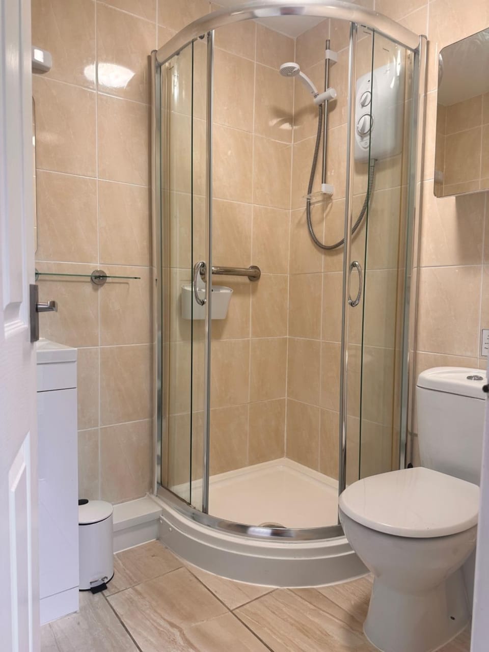 Shower, Toilet, Bathroom