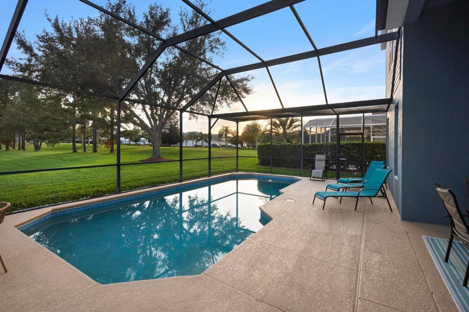 Pool view, Swimming pool, Swimming pool, sunbed