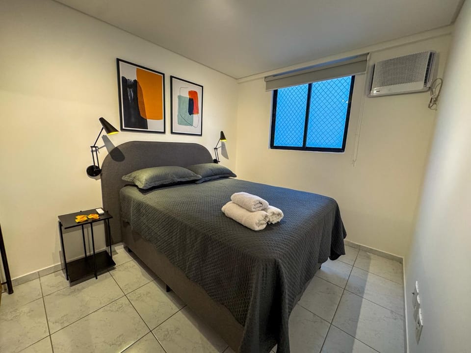 Bed, Photo of the whole room, Bedroom, towels, air conditioner