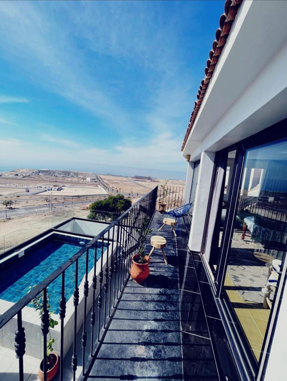 Balcony/Terrace, Sea view, Swimming pool