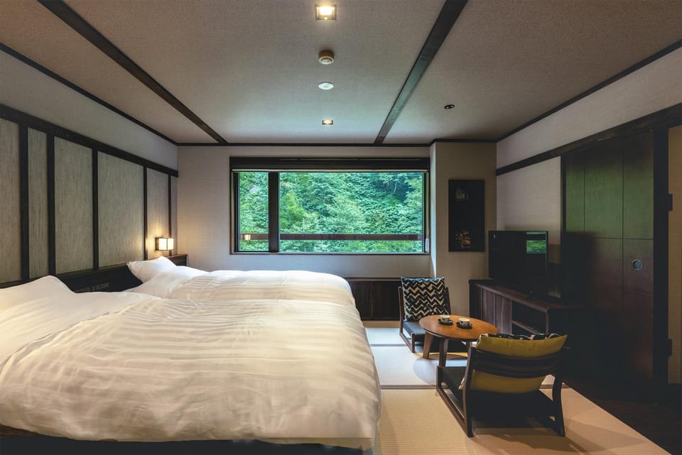 Bed, Photo of the whole room