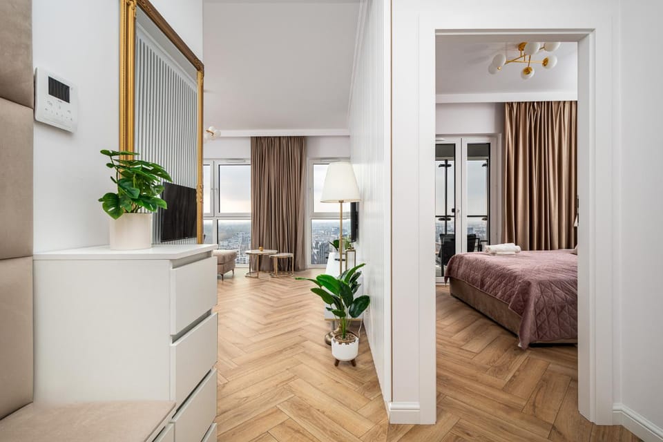 Bed, Living room, Photo of the whole room, Bedroom