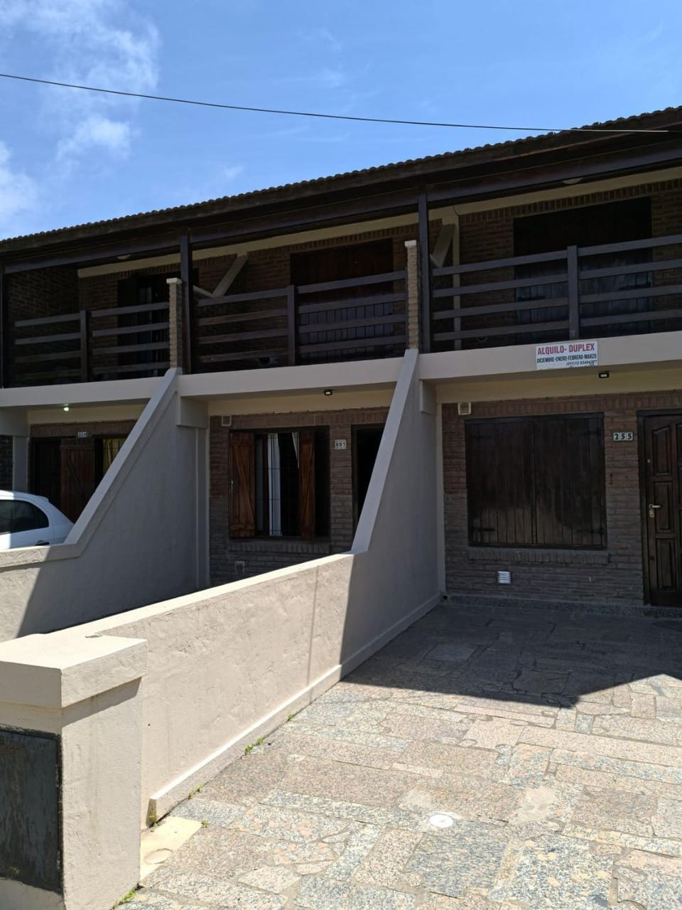 Property building, Day, Parking
