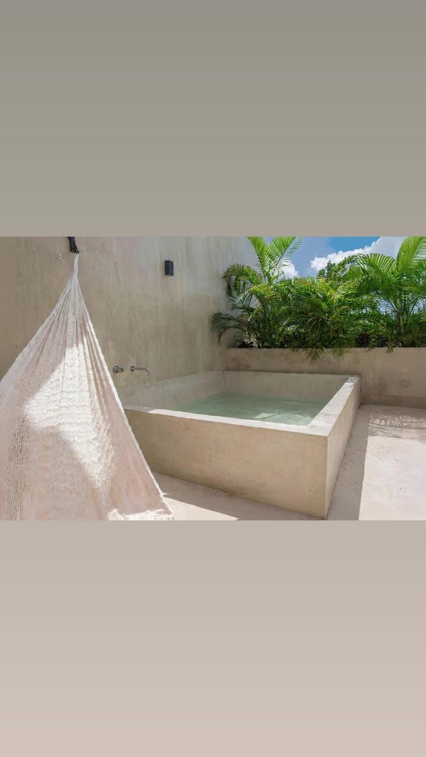 Hot Tub
