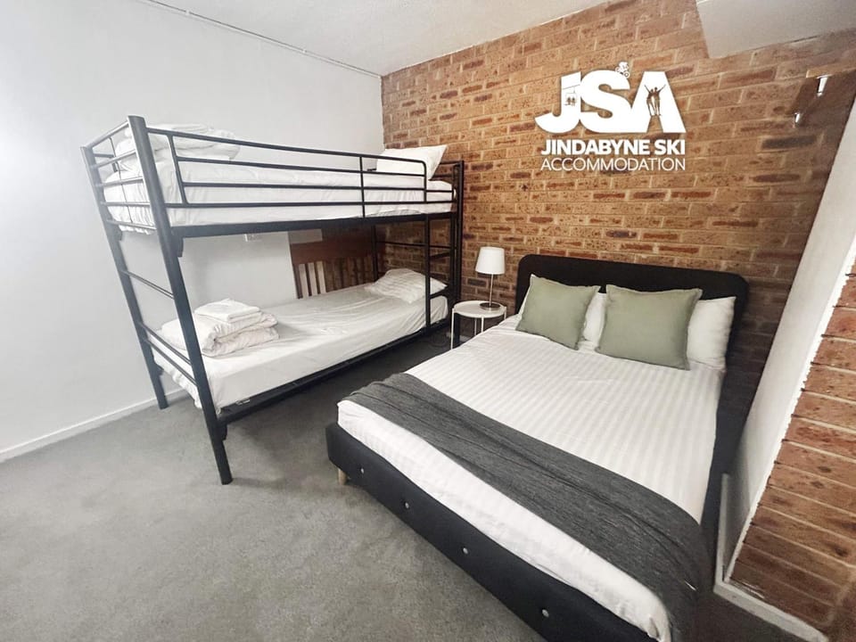 Photo of the whole room, bunk bed
