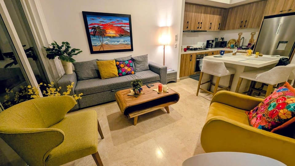 Kitchen or kitchenette, Living room, Dining area