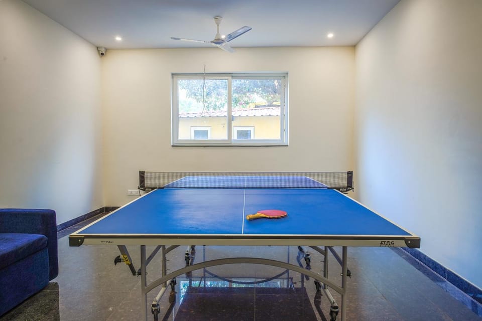 Game Room, Table tennis