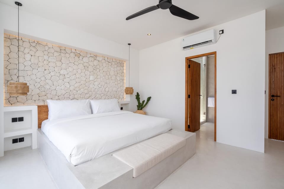 Bed, Bedroom, air conditioner