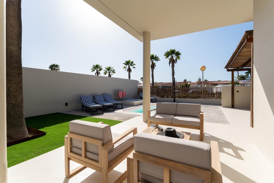 Garden, Swimming pool