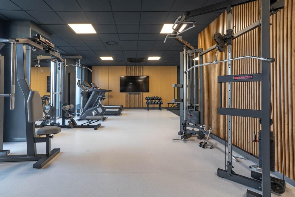 WrocApartments WestCenter - Parking Free Apartment in Wroclaw