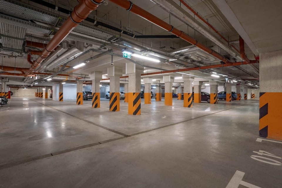 WrocApartments WestCenter - Parking Free Apartment in Wroclaw