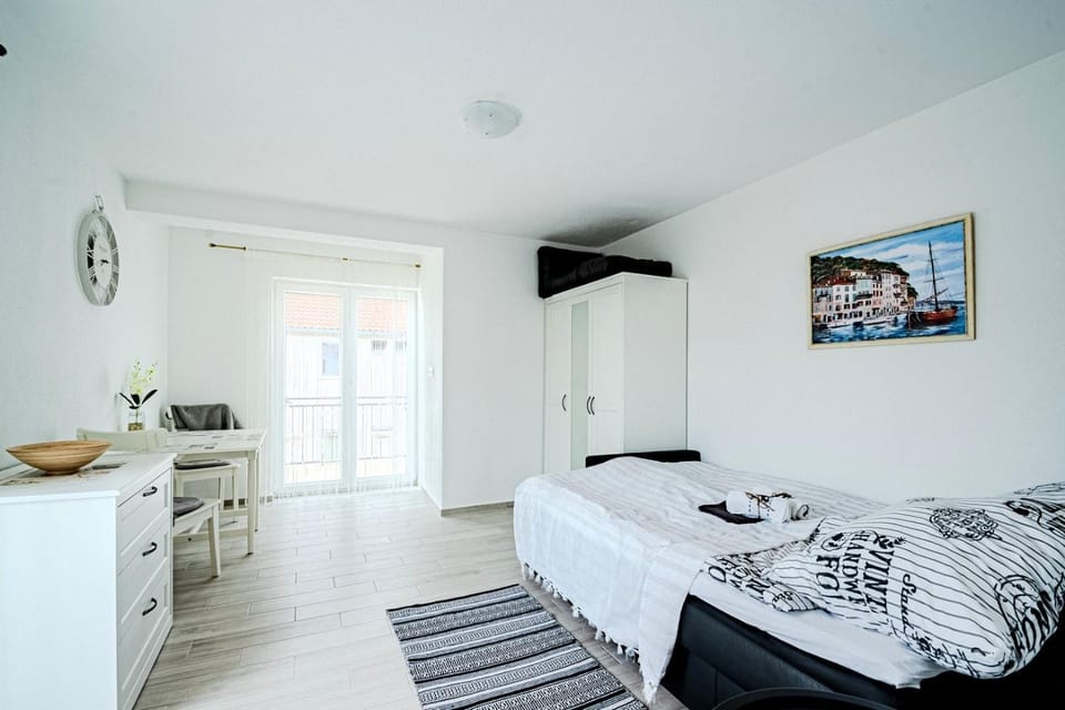 NML Holiday Apartments Bed and Breakfast in Dubrovnik-Neretva County