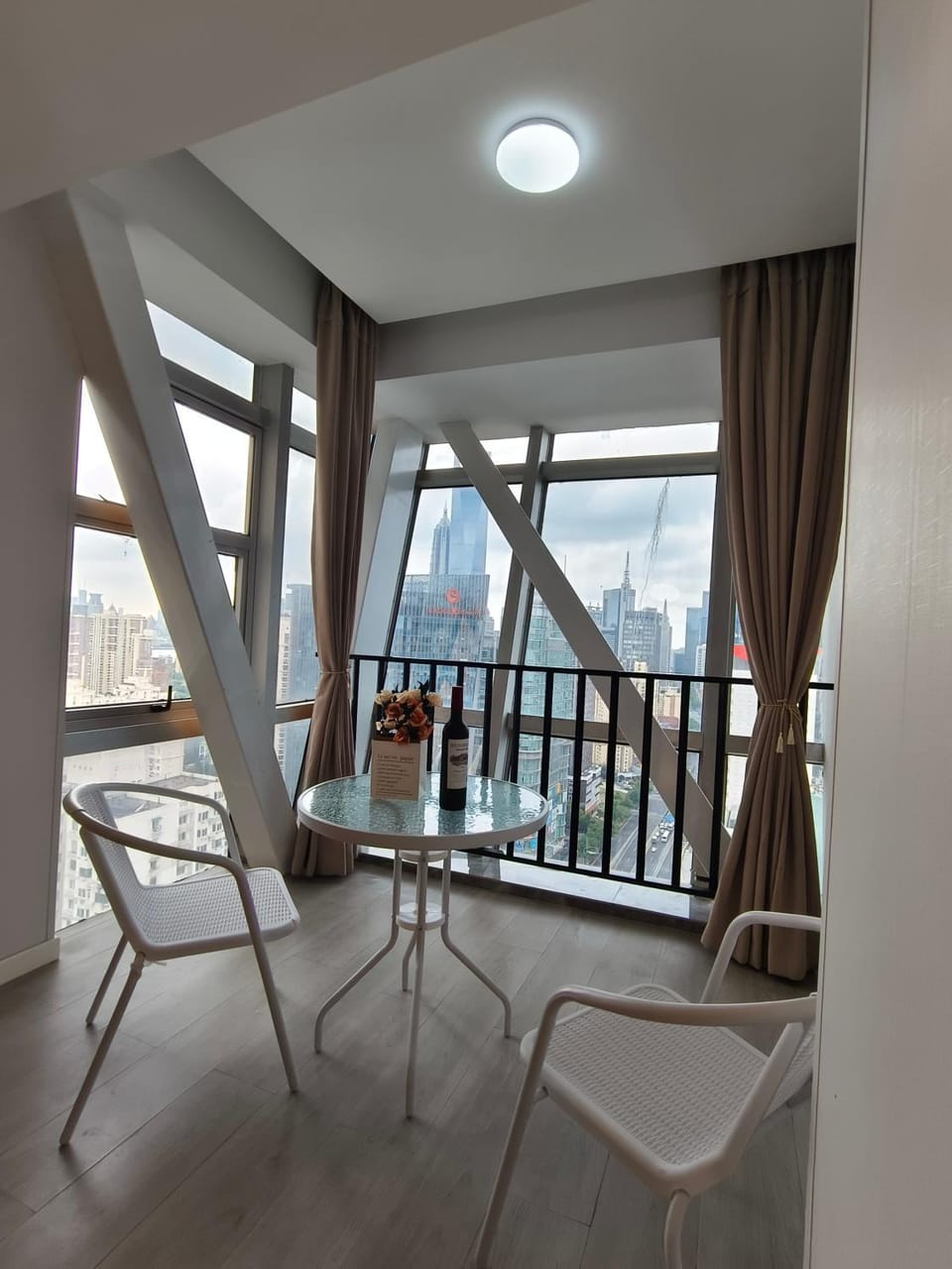 彩虹小居陆家嘴店 Hotel in Shanghai