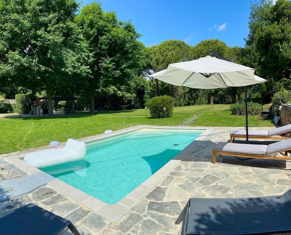 Garden, Garden view, Pool view, Swimming pool, sunbed