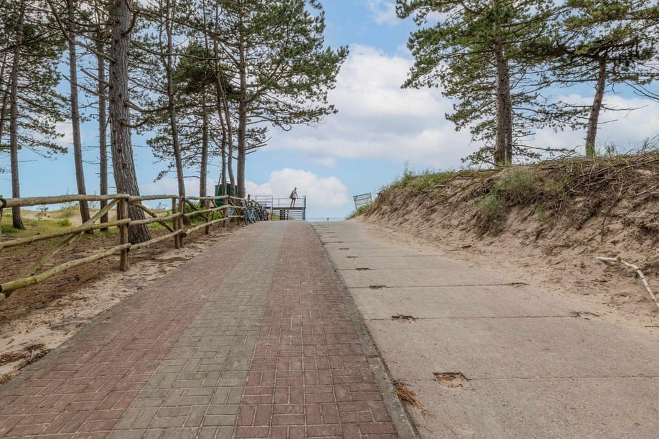 Day, Neighbourhood, Natural landscape, Sea view