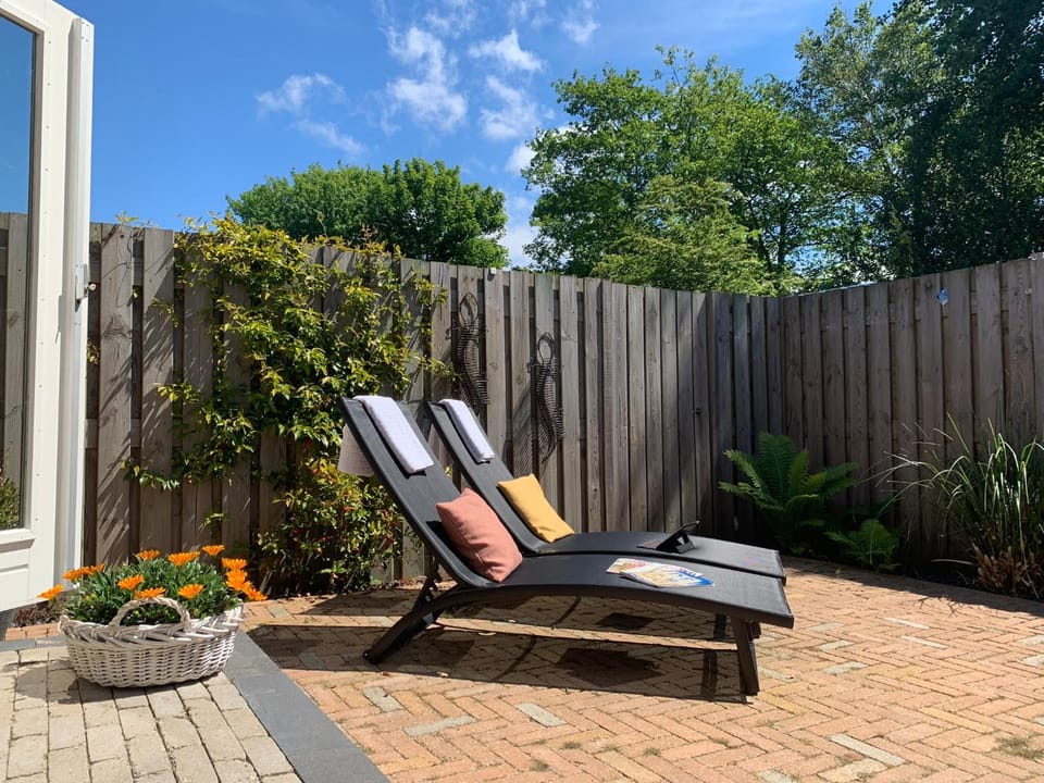 Patio, Garden