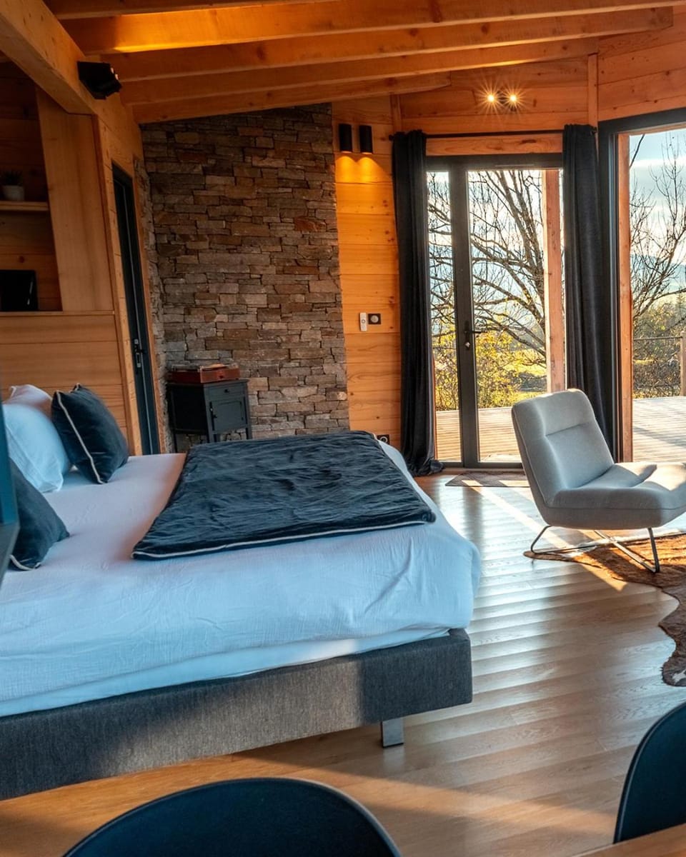 Cocooon Wood, hébergement insolite Savoie Hotel in Auvergne-Rhône-Alpes