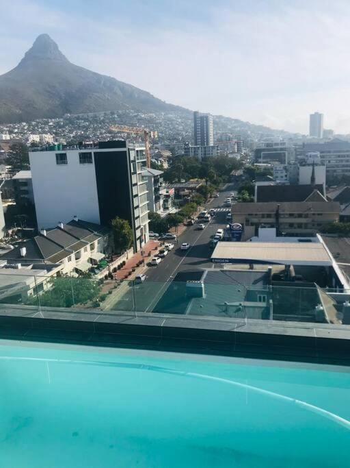 Studio Apartment in Sea Point