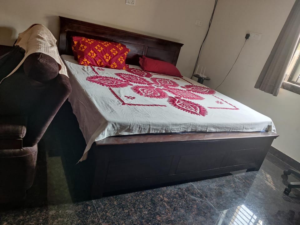 Sivarama resort Ac 2 BHK,2swimming pools& Box cricket , near bheemili beach road, vishakhapatnam Bed and Breakfast in Visakhapatnam