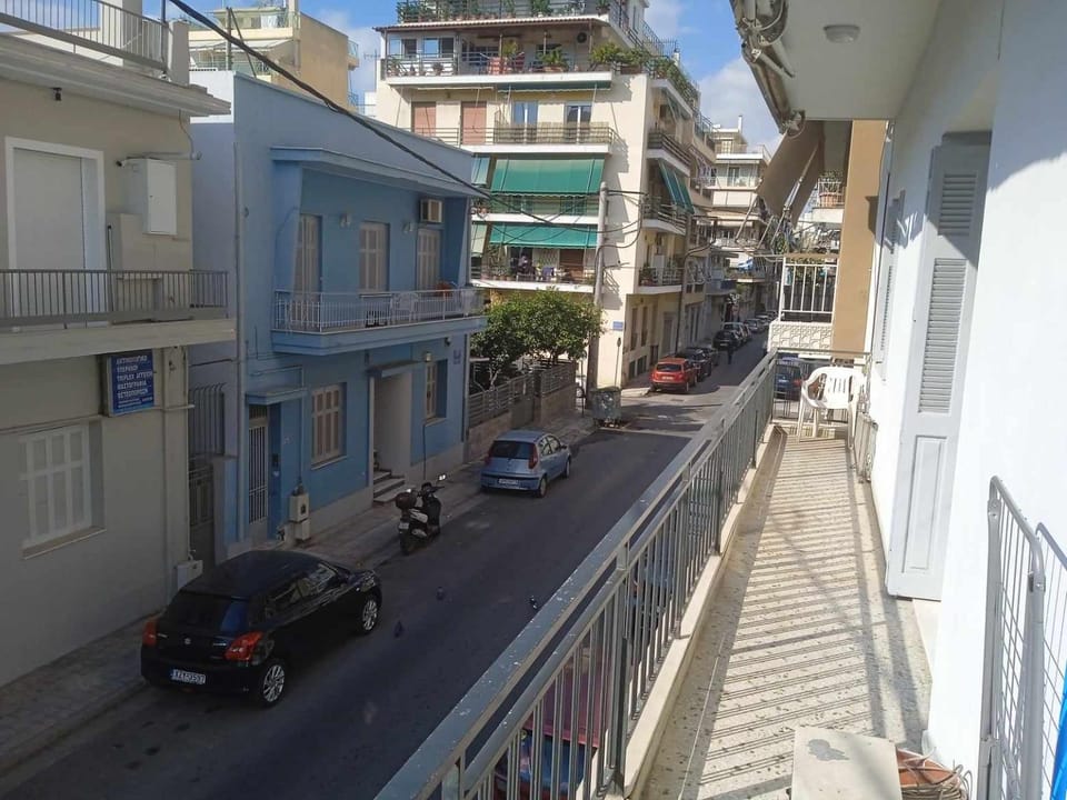 Family Athens, Enjoy Athens Apartment in Athens