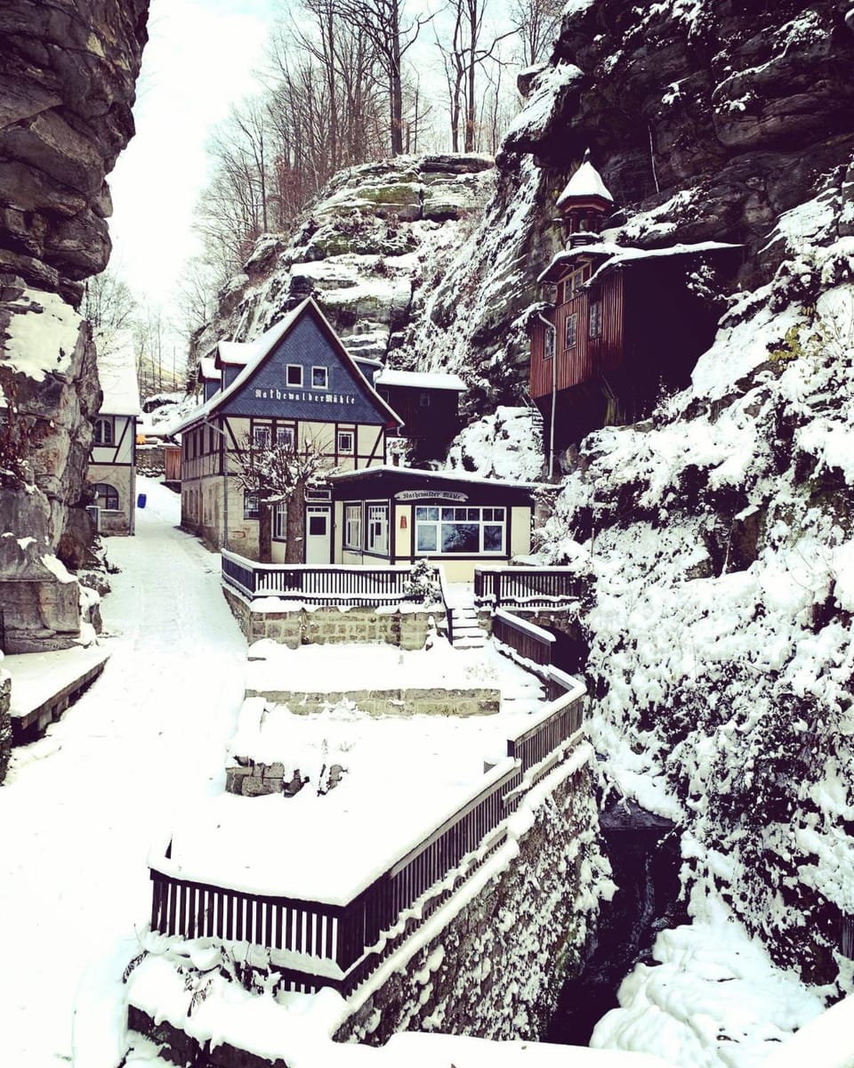 Property building, Winter