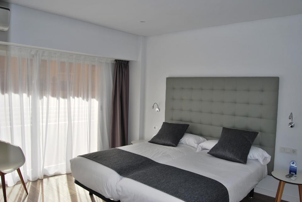 Bathroom, Balcony/Terrace, Bedroom