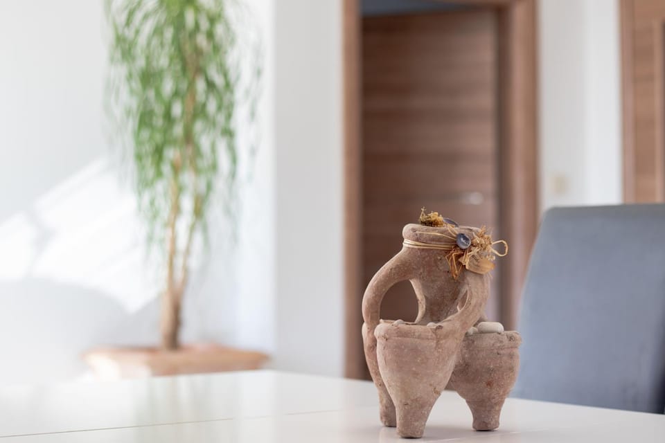 Decorative detail, Dining area