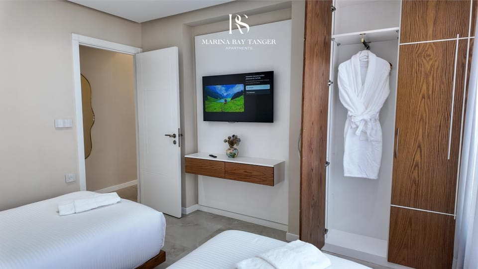 TV and multimedia, Bedroom, wardrobe