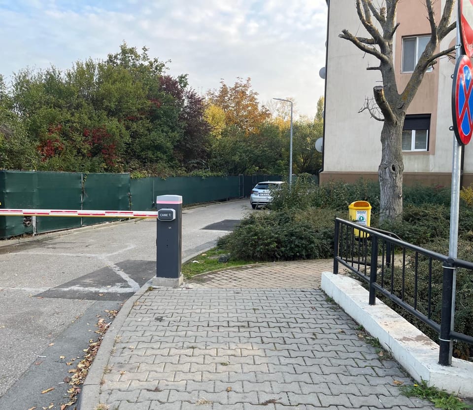 Property building, acessibility