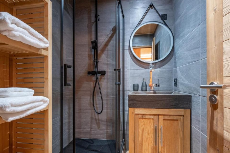 Chamois Blanc - Quiet Studio close to the town centre - By Cozee Rentals Apartment in Chamonix