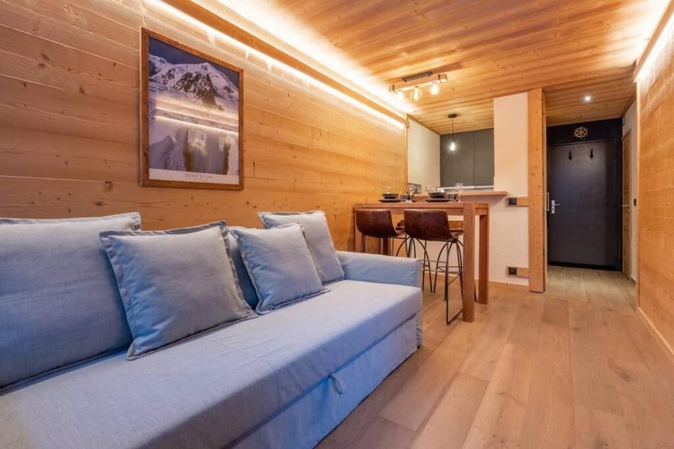 Chamois Blanc - Quiet Studio close to the town centre - By Cozee Rentals Apartment in Chamonix