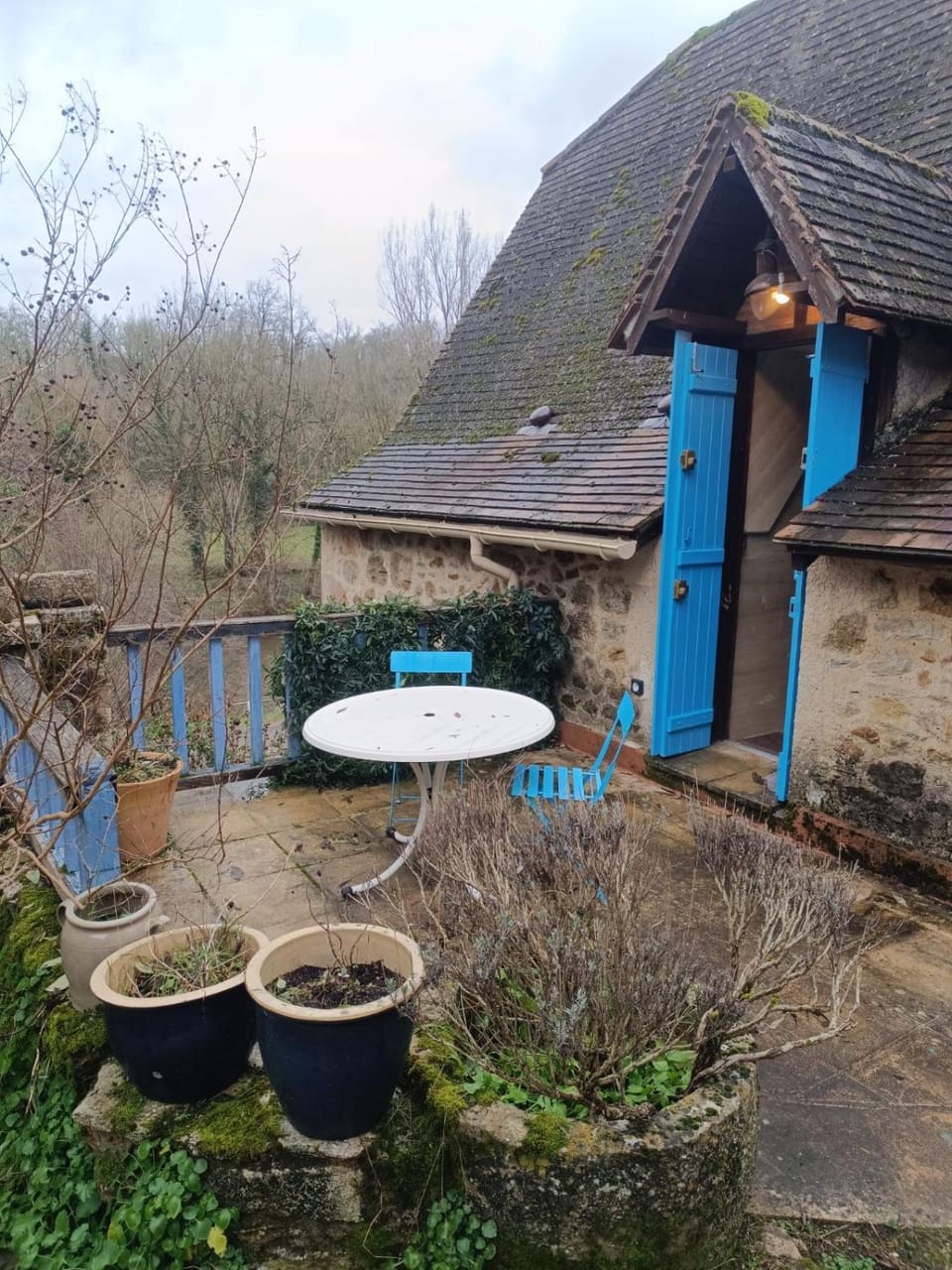 Property building, Patio, Natural landscape, Garden view