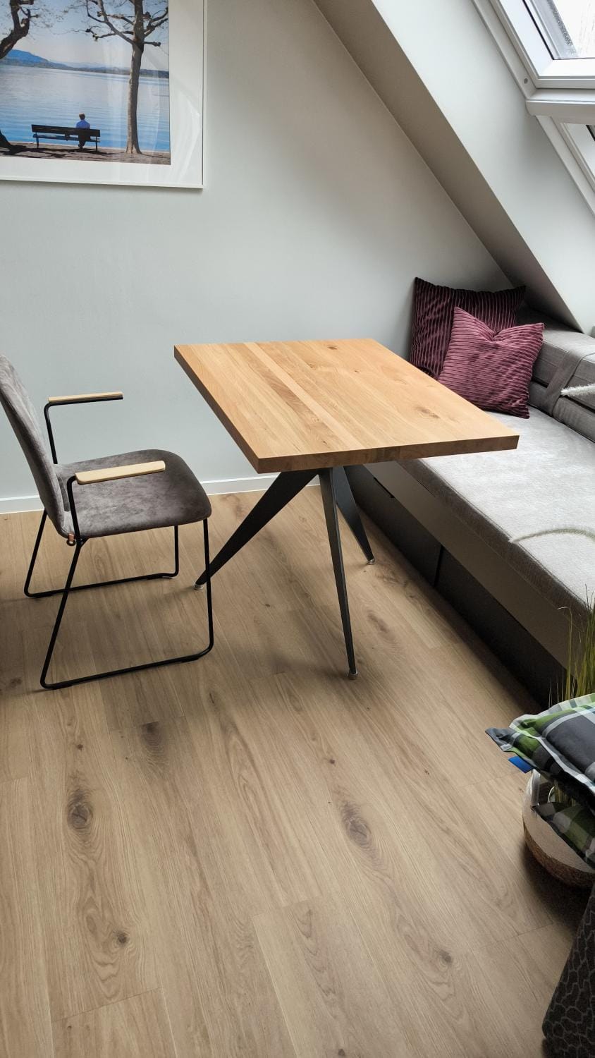 Seating area, Dining area