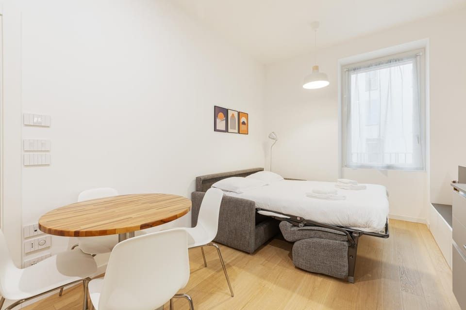 Living room, Dining area, Bedroom