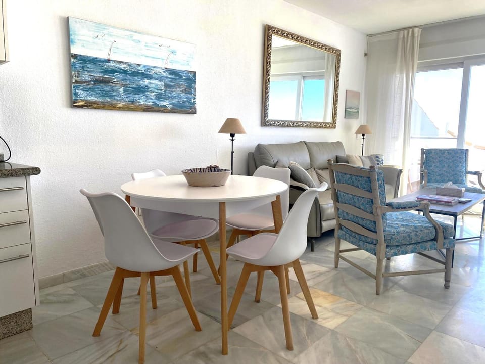 C02 Royal Beach - Apartment Apartment in Sitio de Calahonda
