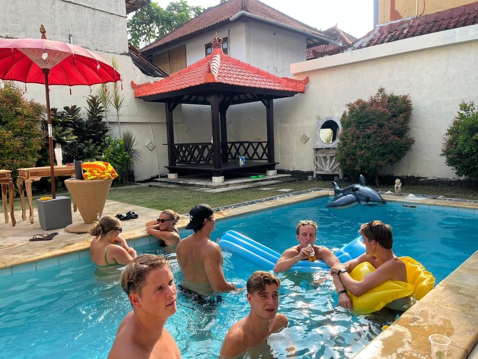 People, Pool view, Swimming pool, group of guests