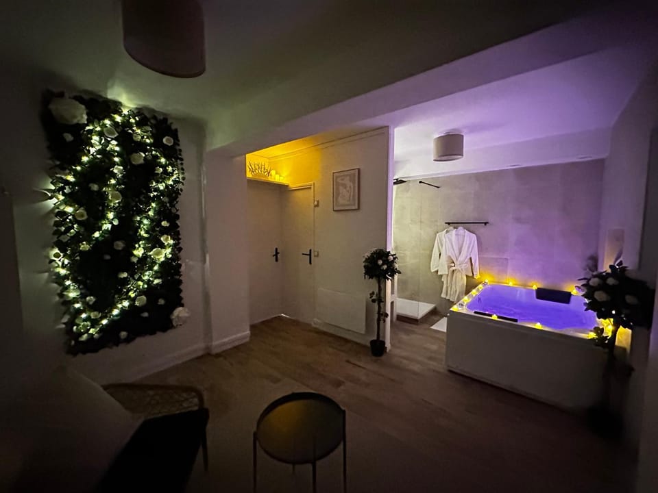 La Suite Delma Apartment in Île-de-France