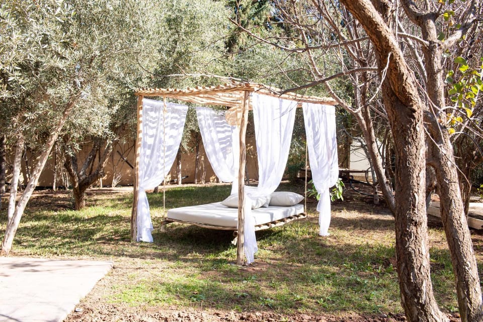 Bed, Garden, Garden