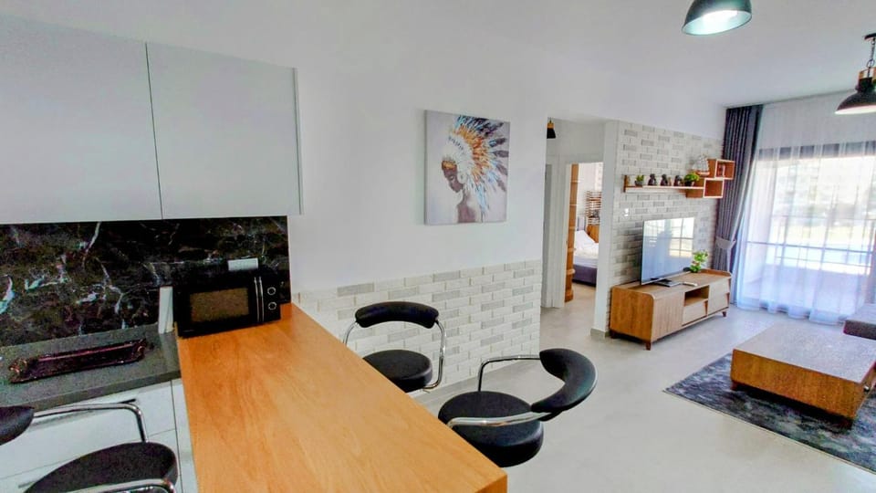 Kitchen or kitchenette, Living room, Seating area, Dining area, minibar, oven, pet friendly, stove