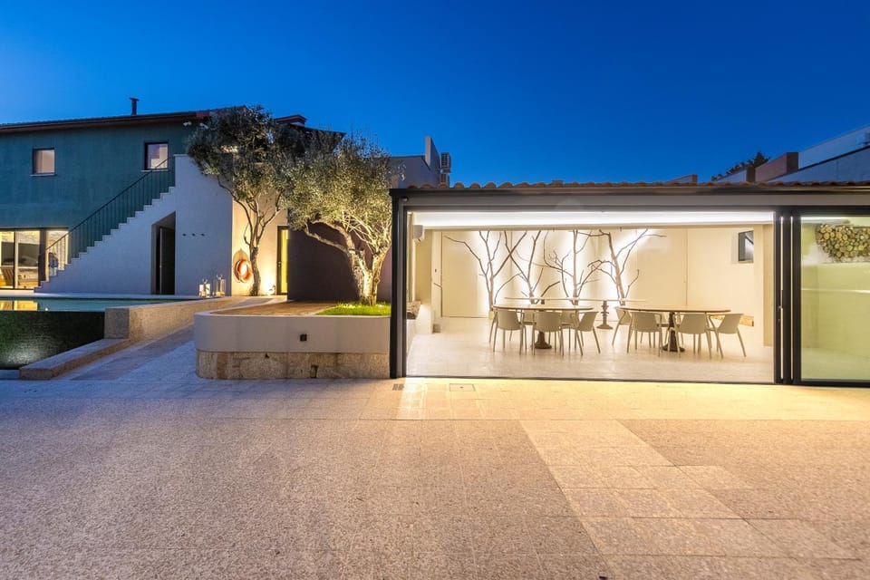 Property building, Patio