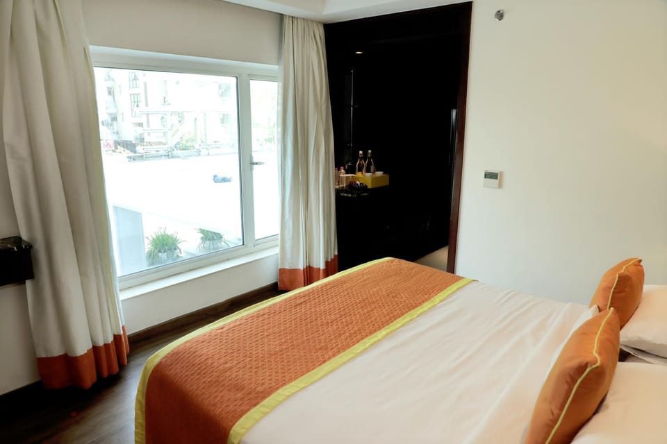 Bed, Photo of the whole room